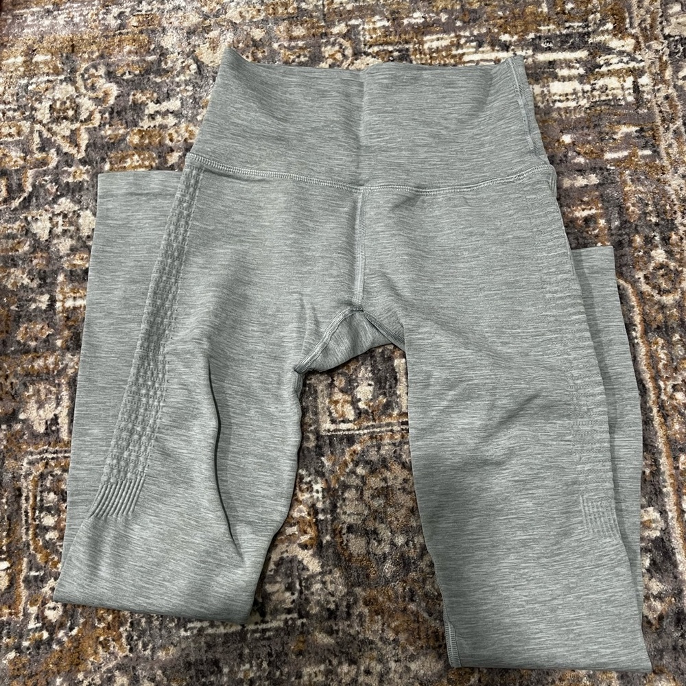 Alphalete leggings